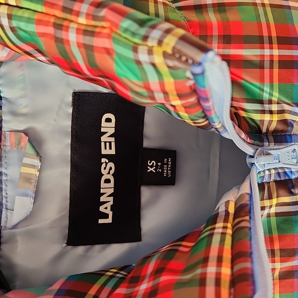 Lands End down vest - Picture 2 of 6